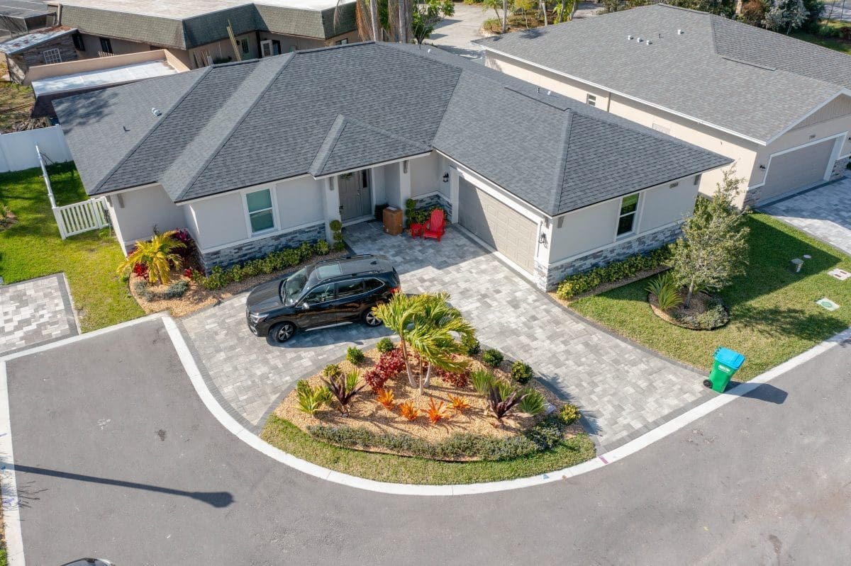 How Long Does Driveway Paving in Tampa Take? A From the Ground Up